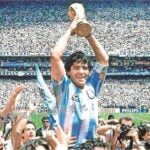 Đường lên thiên đàng của Maradona